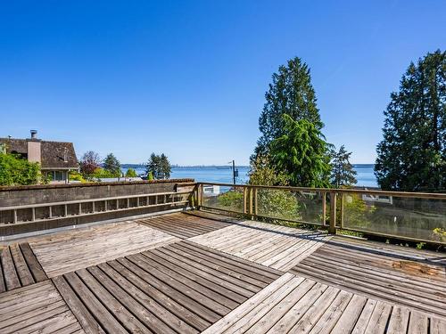 3396 Marine Drive, West Vancouver, BC 