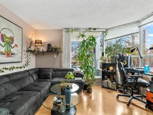 301 1771 Nelson Street, Vancouver, BC 