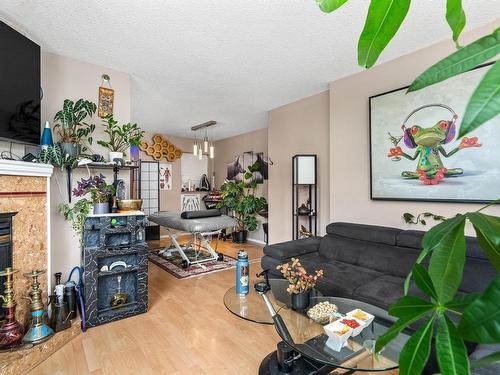 301 1771 Nelson Street, Vancouver, BC 