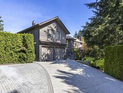 4711 WOODBURN COURT  West Vancouver, BC V7S 3B3