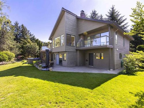 4711 Woodburn Court, West Vancouver, BC 