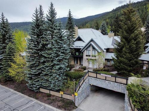 18 4725 Spearhead Drive, Whistler, BC 