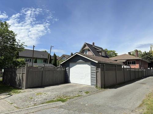 2256 E Pender Street, Vancouver, BC 