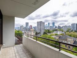 1206 1725 PENDRELL STREET  Vancouver, BC V6G 2X7