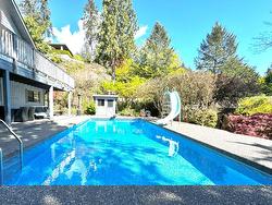 4702 WILLOW PLACE  West Vancouver, BC V7W 1C5