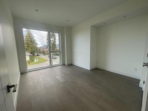 2652 Chesterfield Ave Avenue, North Vancouver, BC 