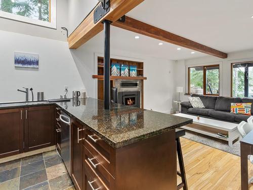 8636 Lakewood Court, Whistler, BC 