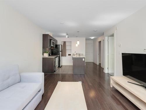 207 5488 Cecil Street, Vancouver, BC 