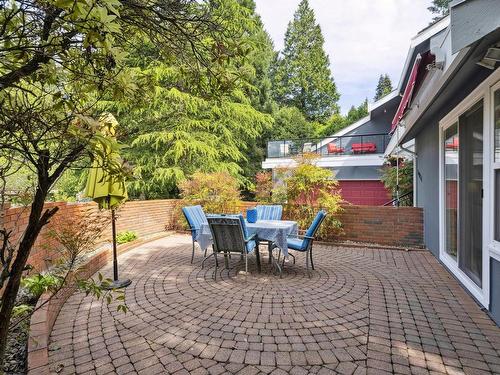 6020 Glenwynd Place, West Vancouver, BC 