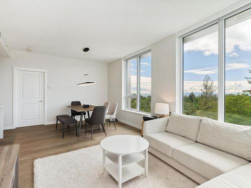 1002 3533 Ross Drive, Vancouver, BC 