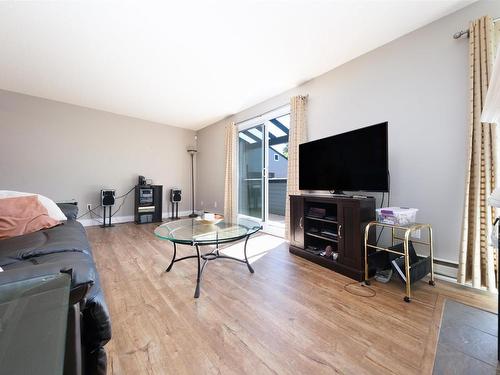 7503 Westbank Place, Vancouver, BC 