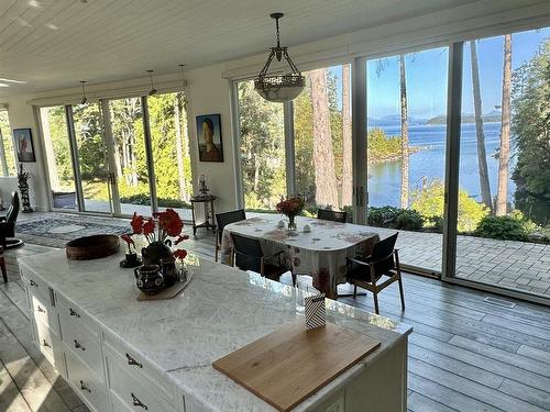 820 Sunset Drive, Salt Spring Island, BC 