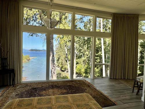 820 Sunset Drive, Salt Spring Island, BC 