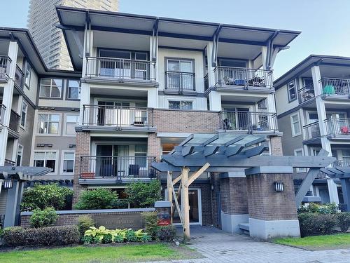 302 4768 Brentwood Drive, Burnaby, BC 