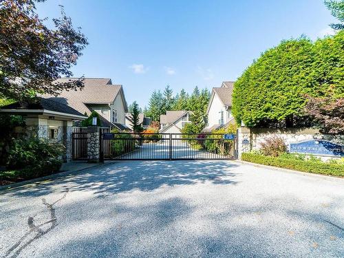 24 1001 Northlands Drive, North Vancouver, BC 
