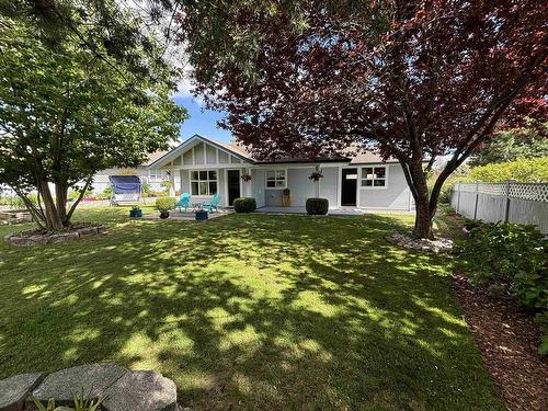 5625 Cascade Crescent, Sechelt, BC 