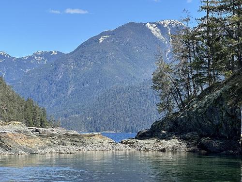 123 Agnew Passage Shoreline, Nelson Island, BC 