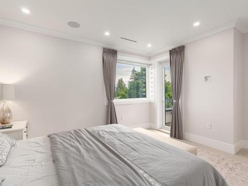 4237 W 13Th Avenue, Vancouver, BC 