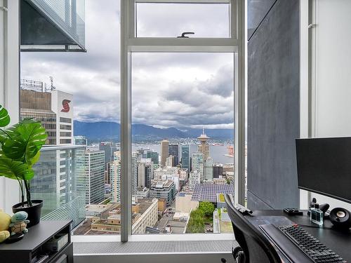 4805 777 Richards Street, Vancouver, BC 