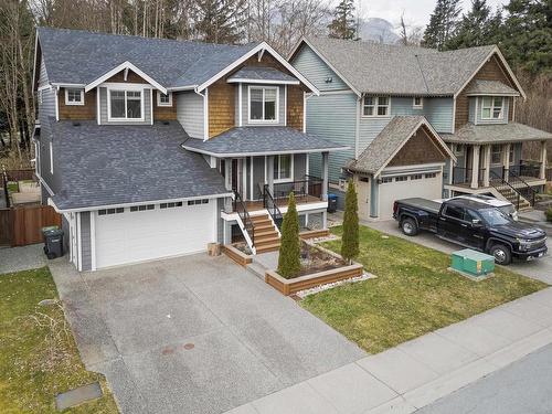 39085 Kingfisher Road, Squamish, BC 