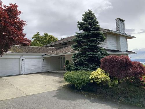 1263 Chartwell Place, West Vancouver, BC 