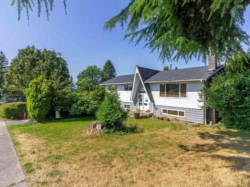 406 Schoolhouse Street, Coquitlam, BC 