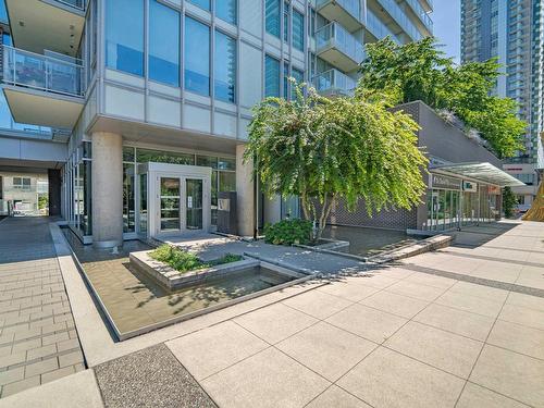 2408 8131 Nunavut Lane, Vancouver, BC 