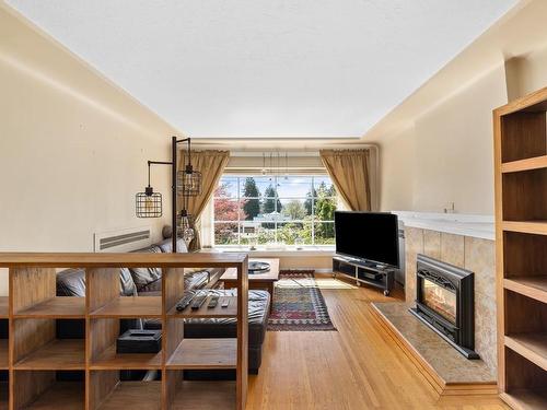 1561 Jefferson Avenue, West Vancouver, BC 