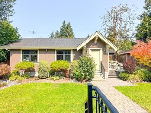 3853 W 38Th Avenue, Vancouver, BC 