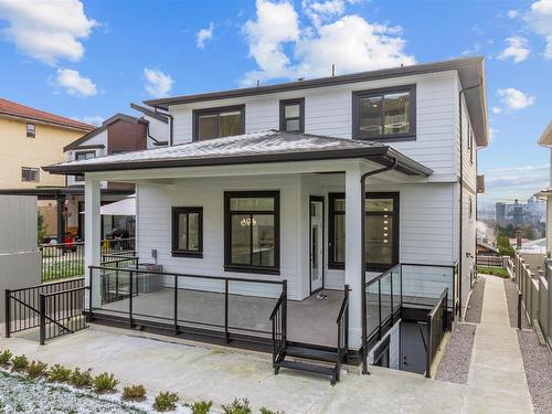 5343 Frances Street, Burnaby, BC 