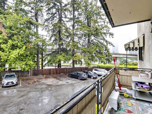 207 4695 Imperial Street, Burnaby, BC 