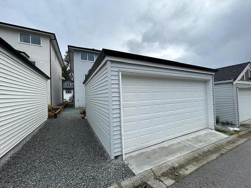 24307 101A Avenue, Maple Ridge, BC 