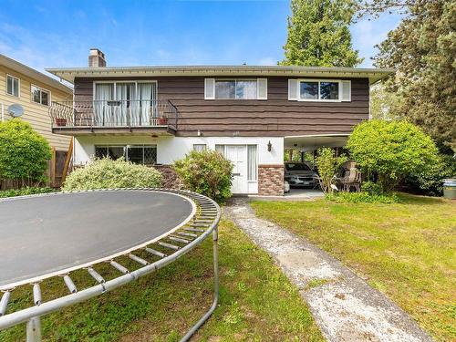 2125 Boulevard Crescent, North Vancouver, BC 