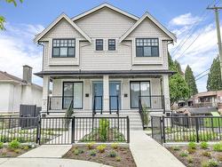 2891 E 19TH AVENUE  Vancouver, BC V5M 2S6