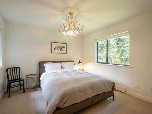 7206 Fitzsimmons Road North, Whistler, BC 