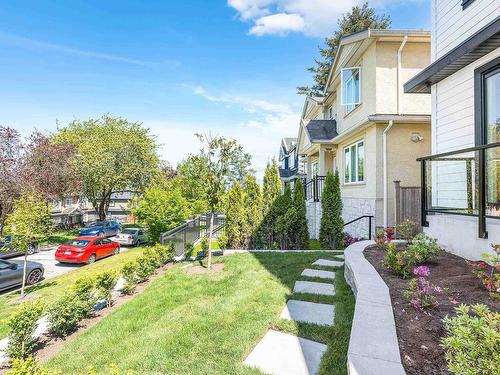 1 3378 Seaforth Drive, Vancouver, BC 