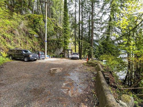 5672 Indian River Drive, North Vancouver, BC 