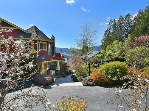 7545 Islets Place, Sechelt, BC 