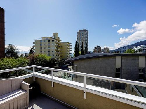 17 2150 Marine Drive, West Vancouver, BC 