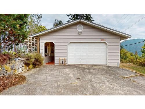 13290 Deller Road, Garden Bay, BC 