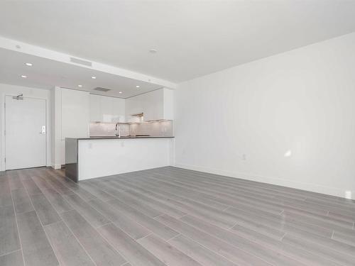 904 8188 Fraser Street, Vancouver, BC 