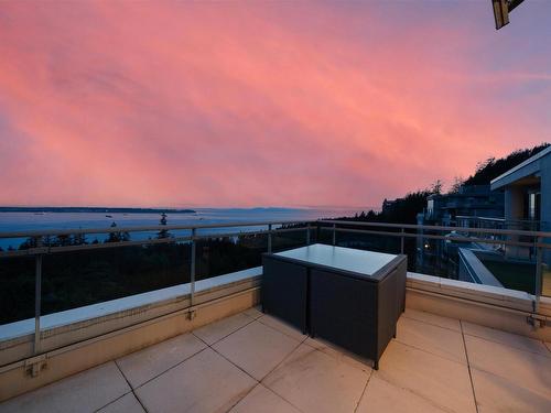 701 3105 Deer Ridge Drive, West Vancouver, BC 