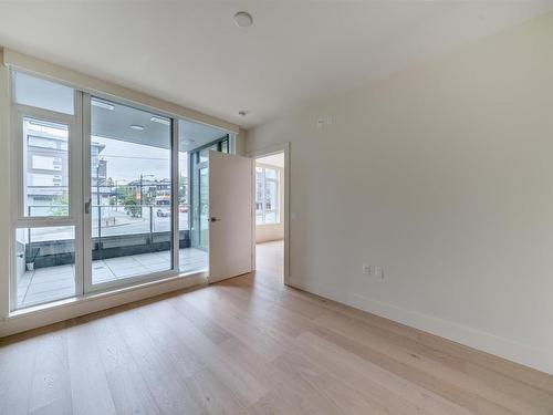 211 3639 W 16Th Avenue, Vancouver, BC 