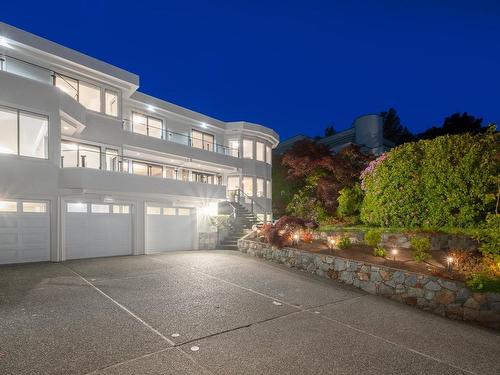 2523 Westhill Drive, West Vancouver, BC 