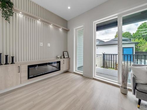 5595 Earles Street, Vancouver, BC 