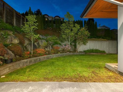 1355 Whitby Road, West Vancouver, BC 