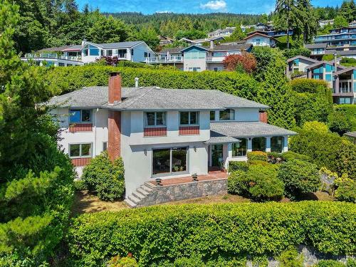1373 Camwell Drive, West Vancouver, BC 