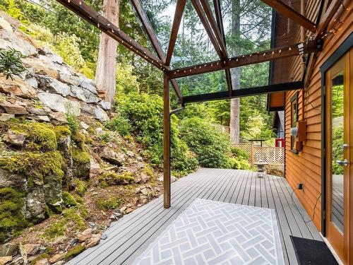 571 Roocroft Lane, Bowen Island, BC 