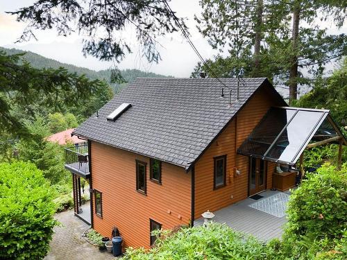 571 Roocroft Lane, Bowen Island, BC 