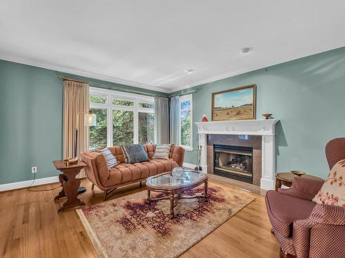 3250 Colwood Drive, North Vancouver, BC 